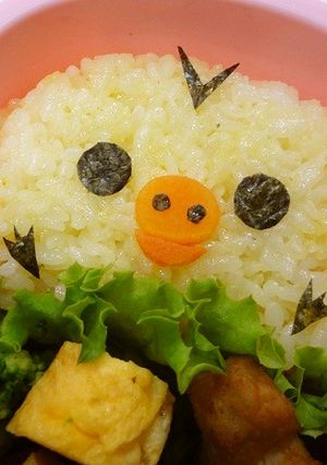 簡単キャラ弁☆キイロイトリご飯-レシピのメイン写真