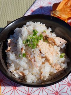 米こんにゃくを使った秋鮭の混ぜご飯-レシピのメイン写真