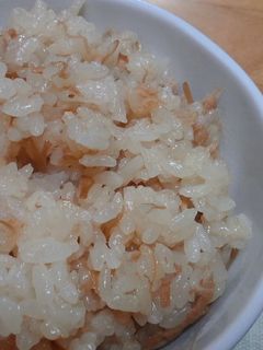 ツナとなめたけの炊き込みご飯-レシピのメイン写真