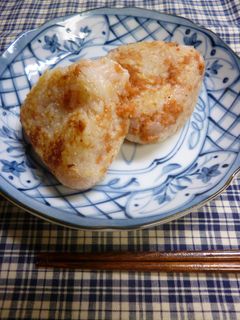 明太子としゃけ入り焼きおにぎり-レシピのメイン写真
