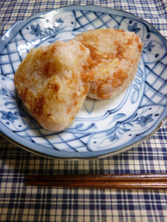 明太子としゃけ入り焼きおにぎり-レシピのメイン写真