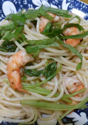 エビと三つ葉の和風ペペロンチーノ-レシピのメイン写真