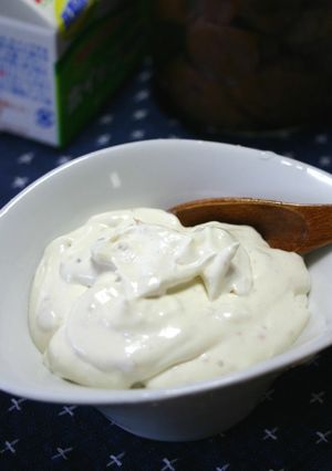 生クリーム+梅干し=「梅ネーズ」-レシピのメイン写真