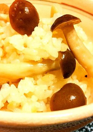 村上食堂●ミドリちゃんのしめじごはん-レシピのメイン写真
