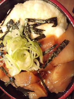 絶品♪トロロとマグロの漬け丼*-レシピのメイン写真