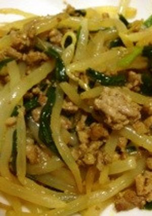 もやしとニラのカレー炒め☆食欲UP！-レシピのメイン写真