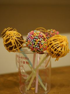 可愛い!簡単!ケーキポップス-レシピのメイン写真