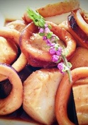 ホクホク里芋とイカの煮物-レシピのメイン写真
