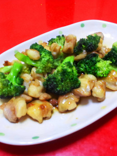 鶏もも軟骨とブロッコリーの炒めもの☆-レシピのメイン写真