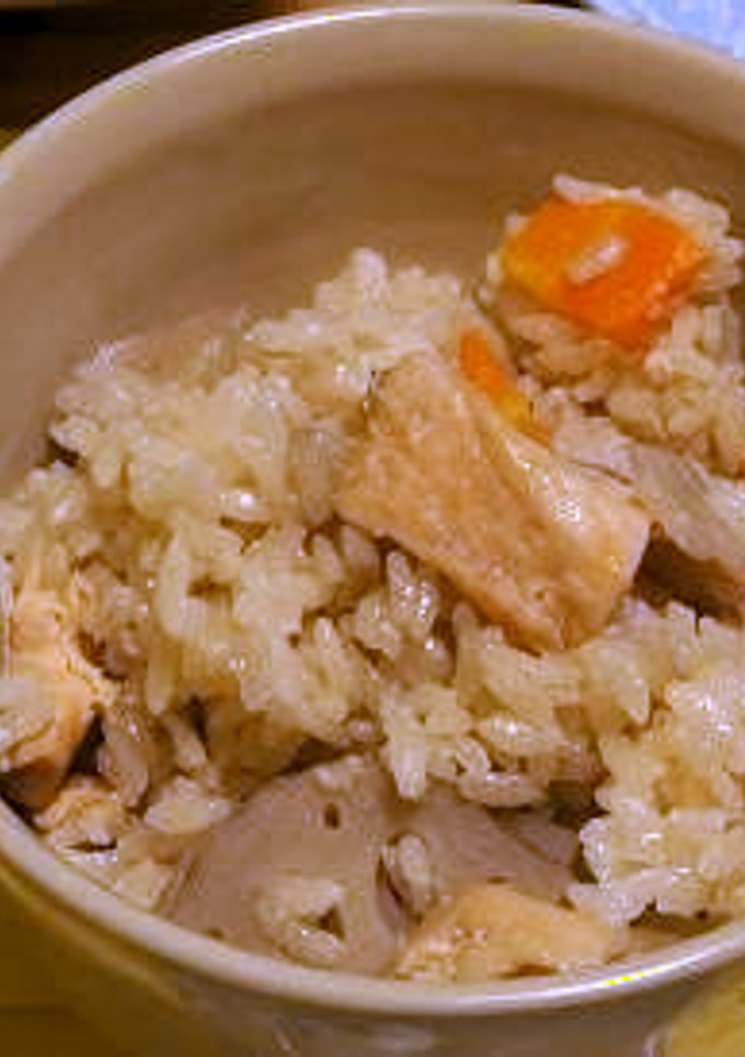 旬を炊く！　秋鮭と野菜の炊き込みご飯-レシピのメイン写真