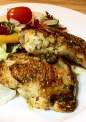 香ばしい♪鶏肉のニンニクと粉チーズ焼き-レシピのメイン写真