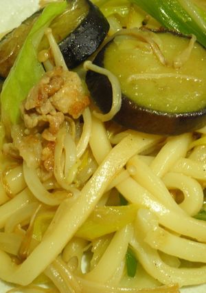 野菜たっぷり!焼うどん-レシピのメイン写真