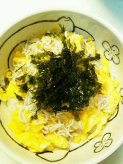 朝ごはんに。二色丼♪-レシピのメイン写真