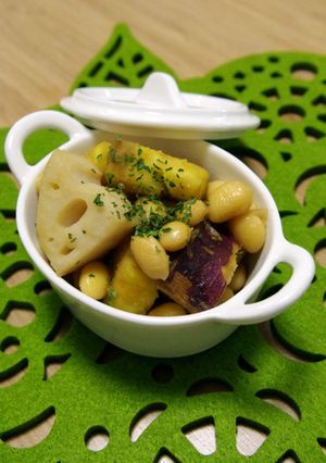 お弁当に。根菜と大豆の炒り煮-レシピのメイン写真