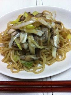 舞茸のネギたっぷりのオイマヨ焼きそば-レシピのメイン写真