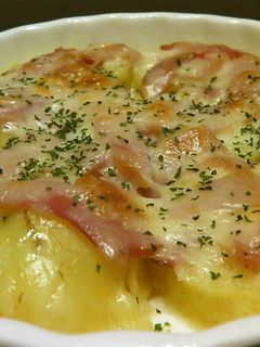 茹でジャガとベーコンのチーズ焼き!-レシピのメイン写真