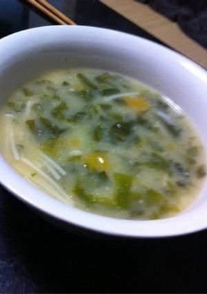 カボチャと大根菜のお味噌汁-レシピのメイン写真