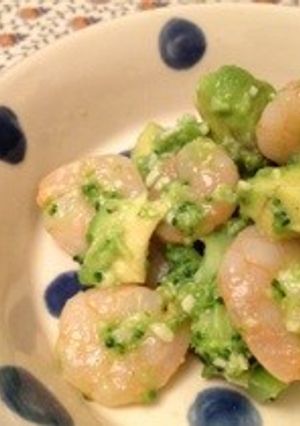 エビとアボカドの塩麹サラダ-レシピのメイン写真