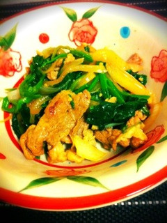 豚肉 と ほうれん草 のバター醤油♪炒め-レシピのメイン写真