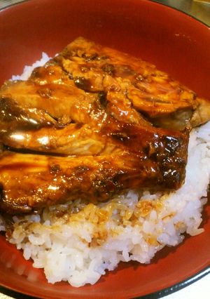 蒲焼きのたれで簡単!ブリの蒲焼き丼-レシピのメイン写真