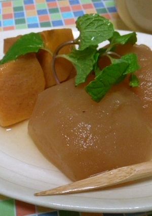 簡単☆リンゴと柿の白ワイン煮(作置き可)-レシピのメイン写真