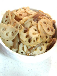 麺つゆだけ★れんこんと蒟蒻の炒め煮-レシピのメイン写真
