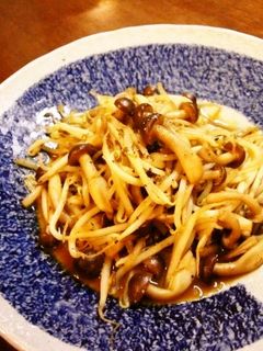 うまッ☆もやしとしめじのバターカレー炒め-レシピのメイン写真
