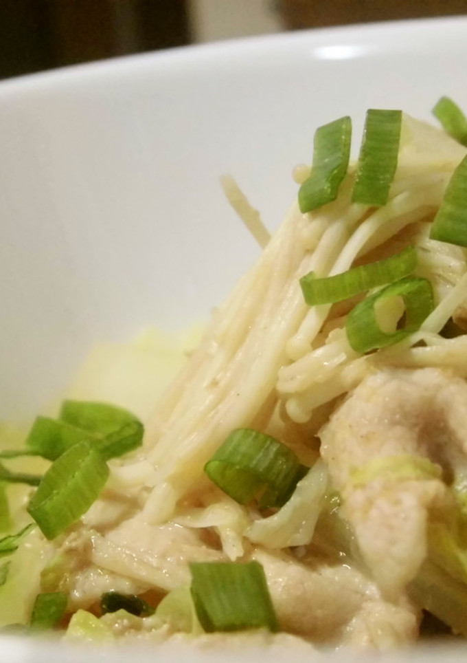 きのこのだしも♪白菜と豚肉重ね蒸し-レシピのメイン写真