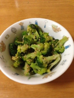 ブロッコリーの胡麻和え-レシピのメイン写真