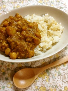 野菜たっぷり♪ひよこ豆とひき肉のカレー-レシピのメイン写真