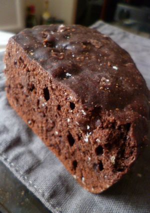 *どっしりしたチョコケーキ*-レシピのメイン写真