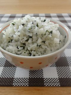 懐かしい味☆給食のわかめごはん by ぶんぶんチョッパー