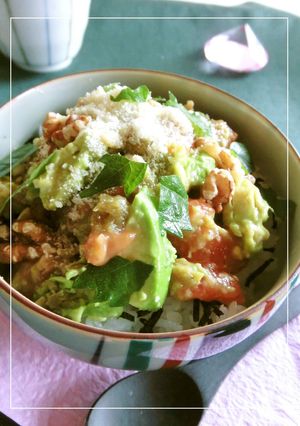塩麹サーモンとアボカドの梅わさび丼-レシピのメイン写真