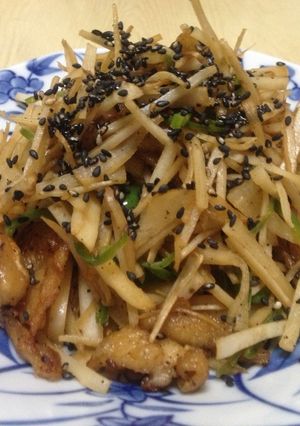 節約‼大根の皮と鶏皮のきんぴら-レシピのメイン写真