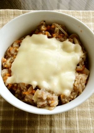 栄養満点★野菜ときのこのチーズ雑炊-レシピのメイン写真