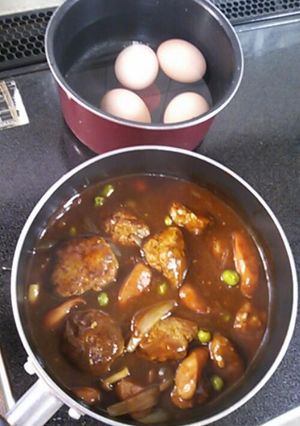 煮込みハンバーグ-レシピのメイン写真