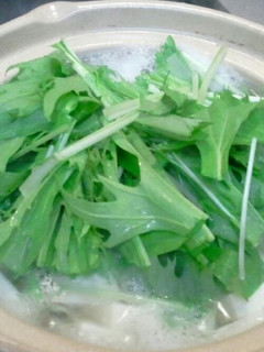 手軽でヘルシー♪『水菜のポカポカ湯豆腐』-レシピのメイン写真