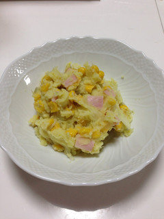甘くて美味♪ さつまいもとコーンのサラダ-レシピのメイン写真