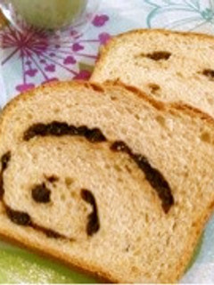 プルーンで豆乳食パン-レシピのメイン写真