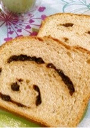 プルーンで豆乳食パン-レシピのメイン写真