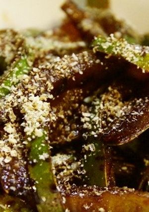 冬瓜の皮で簡単おつまみ！きんぴら冬瓜-レシピのメイン写真