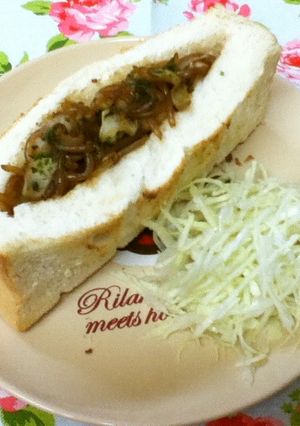 コンニャクで作るダイエット焼きそばパン-レシピのメイン写真