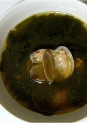 韓国あさりわかめスープ（바지락미역국）-レシピのメイン写真