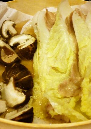 白菜と豚薄切り肉の塩麹蒸し-レシピのメイン写真