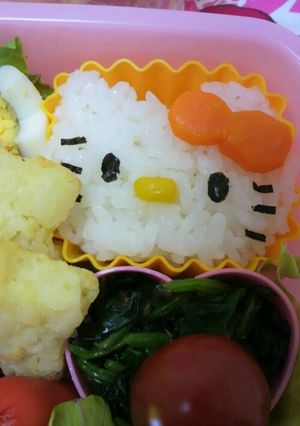 キャラ弁★シリコンカップでキティちゃん-レシピのメイン写真