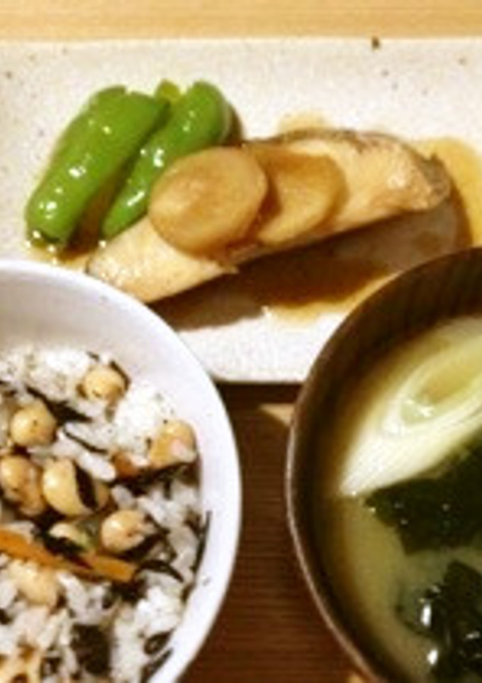 ひじき煮の残りで♪ひじきご飯-レシピのメイン写真