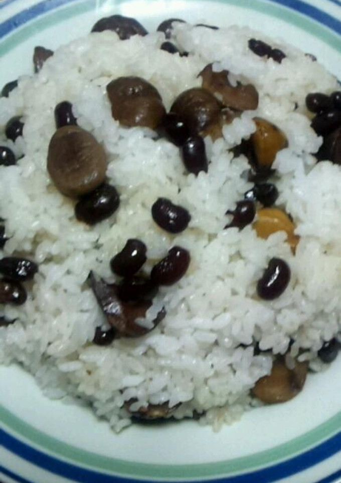 炊き込みで簡単！甘栗入り甘納豆の赤飯-レシピのメイン写真