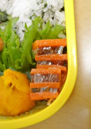 甘人参と照り焼きチキンのシマシマキューブ-レシピのメイン写真