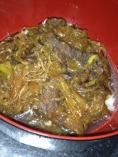 こんにゃくかさまし醤油麹激ウマ牛焼肉牛丼-レシピのメイン写真