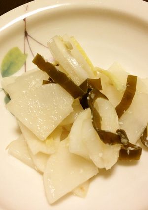 ちょとだけ食べたい時に♪お手軽大根の浅漬-レシピのメイン写真